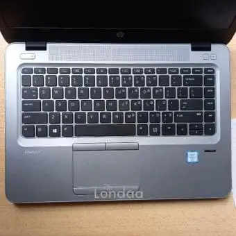 Hp laptop 840 g3 - 4