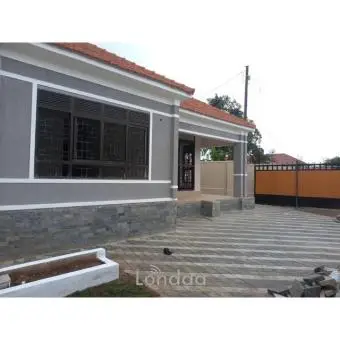 4 bedrooms bungalow for sale in kyanja high end neighborhood with landtile on table