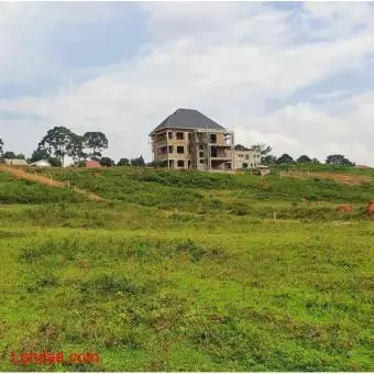 50*100 Residential Plots for Sale in Kawuku Ziru Estate in Entebbe
