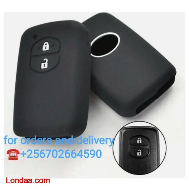 Toyota smart key 2007-2013 2 button silicone remote cover black - 1/2