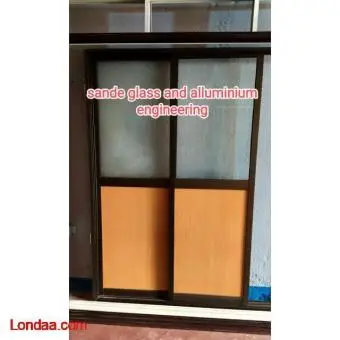 Alluminium doors