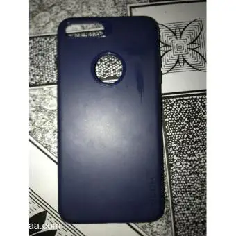 iPhone 7plus clean item no cracks comes with power bank and cover - 4