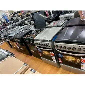 Commercial Cookers. - 4