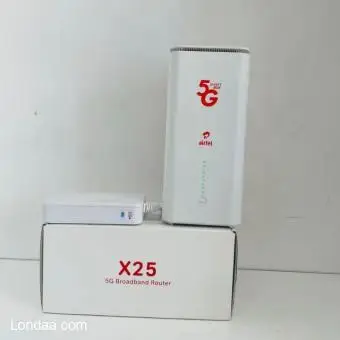 Portable 5g router + power bank